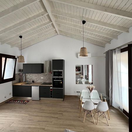 M&M Empedrada Apartamentos Jerez เฮเรซ เด ลาฟรอนเตรา ภายนอก รูปภาพ