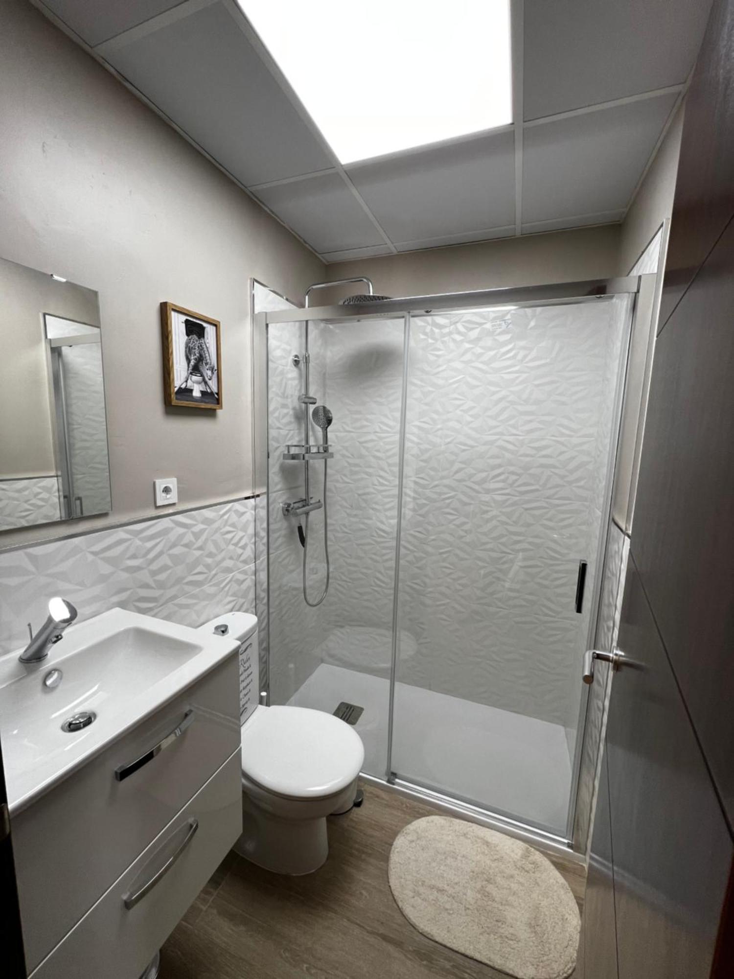 M&M Empedrada Apartamentos Jerez เฮเรซ เด ลาฟรอนเตรา ภายนอก รูปภาพ